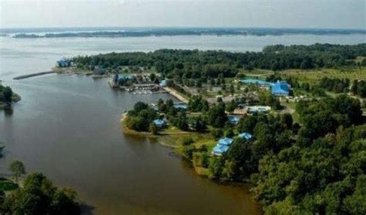 How Big Is Rend Lake