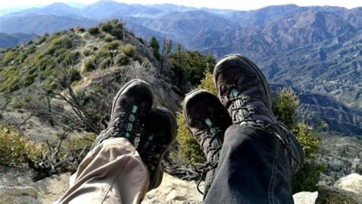 How To Attach Shoes On Hike Backpack