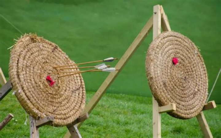 How To Make A Straw Archery Target
