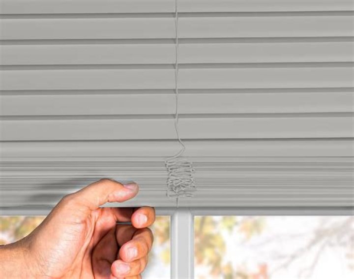 How To Repair Top-Down Window Blinds