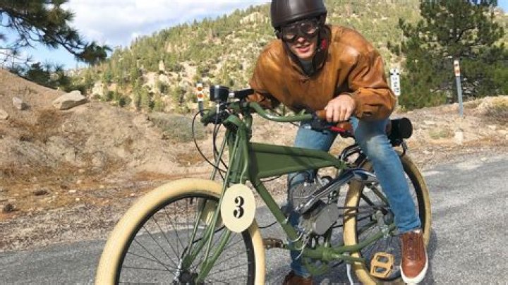 How To Turn A Bicycle Into A Motorcycle