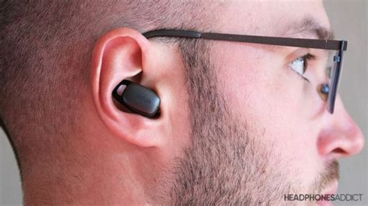 How To Wear Wireless Earbuds