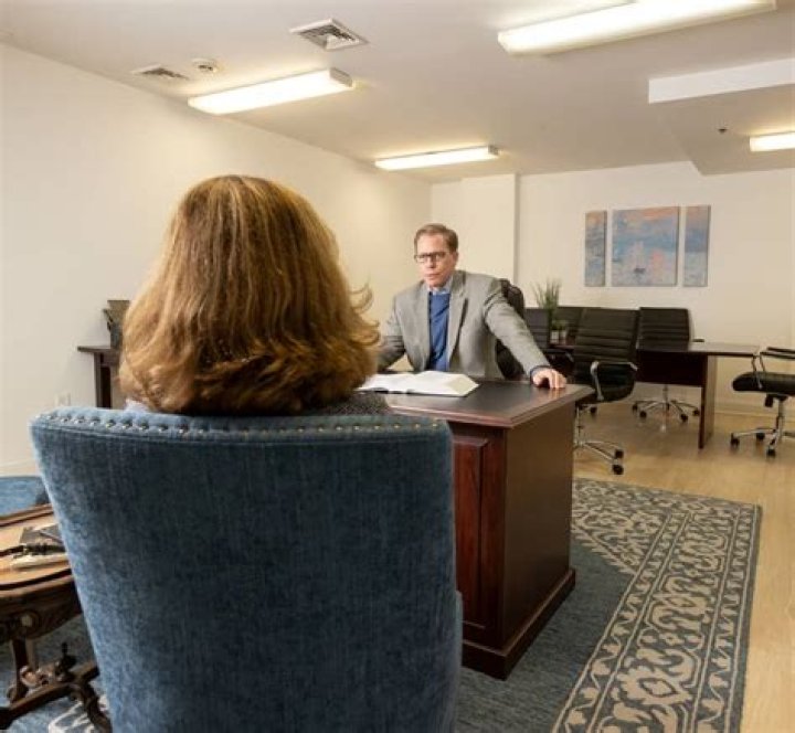 Personal injury attorney - How To Discuss