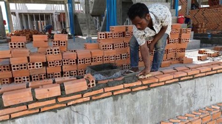 Question: How Much Does It Cost To Build A Brick Wall