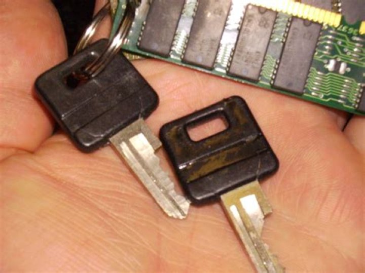 Question: How To Repair A Broken Key Handle