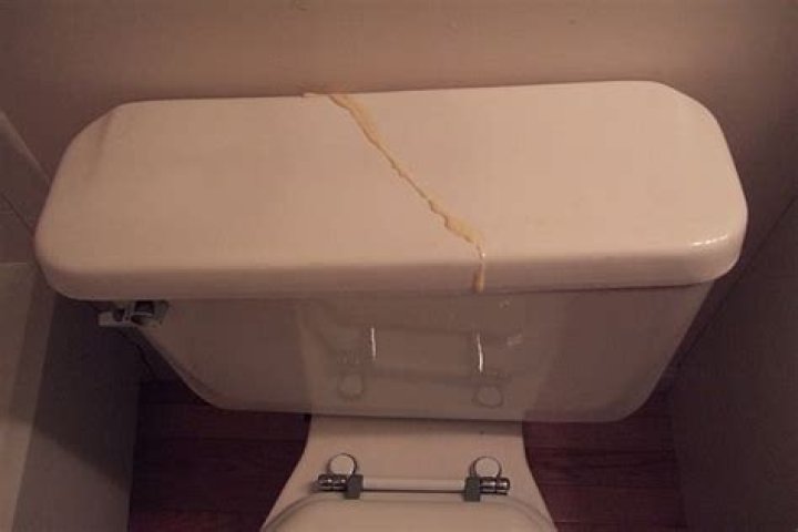 Question: How To Repair Cracked Toilet Tank Cover