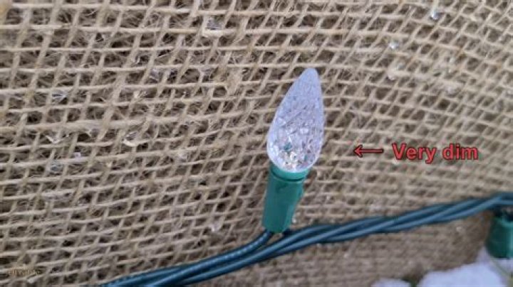 Question: How To Repair Noma Led Christmas Lights