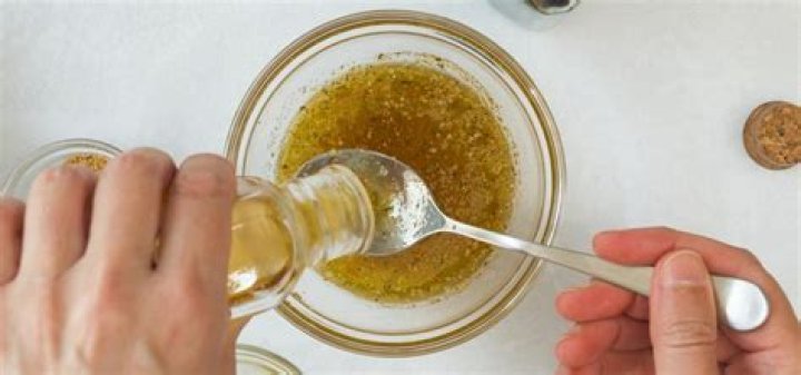 Quick Answer: Can Dogs Eat Honey Mustard