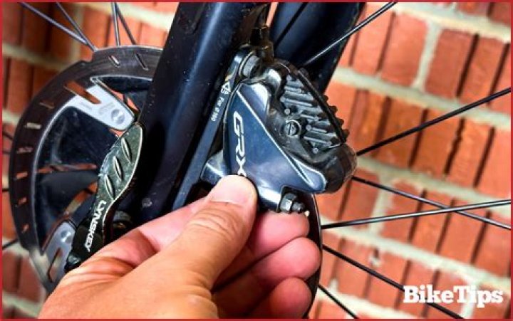 Quick Answer: How To Adjust Avid Disc Brakes