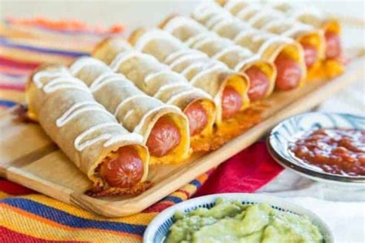 Quick Answer: How To Cook Taquitos On Hot Dog Roller
