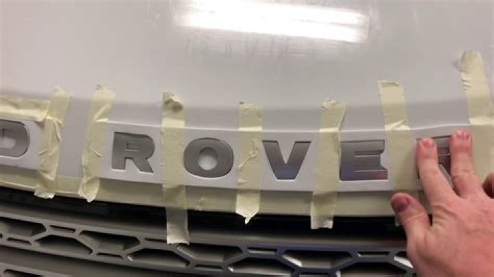 Quick Answer: How To Remove Lettering From Car