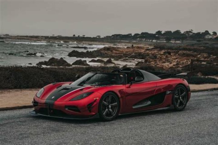 Quick Answer: What Is The Price Of A Koenigsegg Agera R