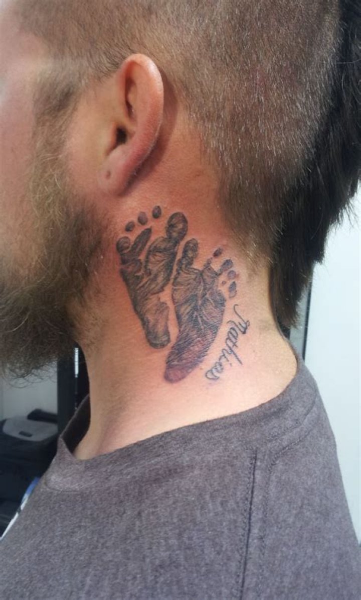Tatu Baby Neck Tattoo - How To Discuss